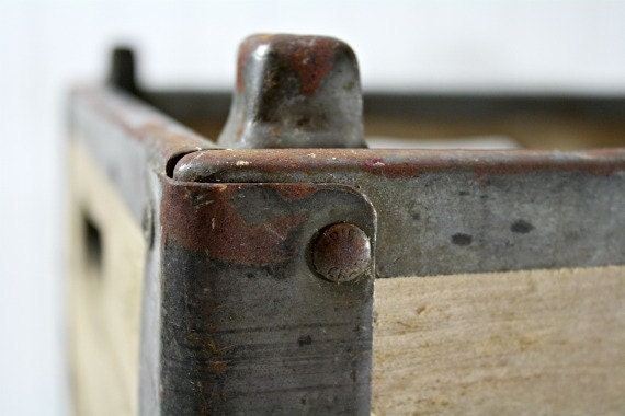 Vintage Wood Crate / Vintage Industrial Storage