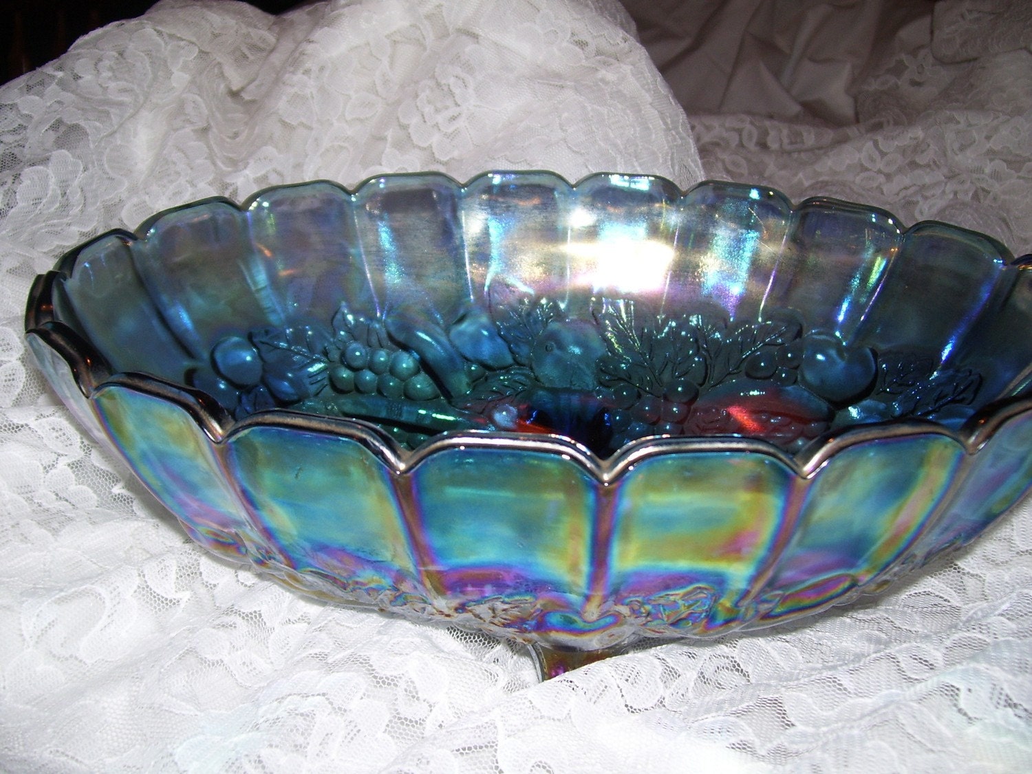 Items similar to BLUE CARNIVAL GLASS FOOTED FRUIT BOWL on Etsy