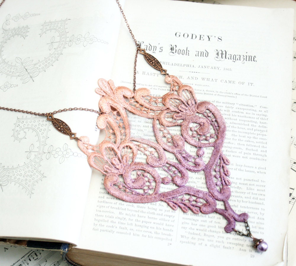lace necklace -MATILDE- (ombre vintage rose)
