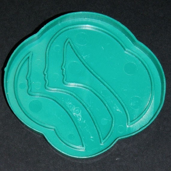 trefoil cookie