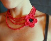 Gentle Red Crochet Necklace with Flower in red with black button