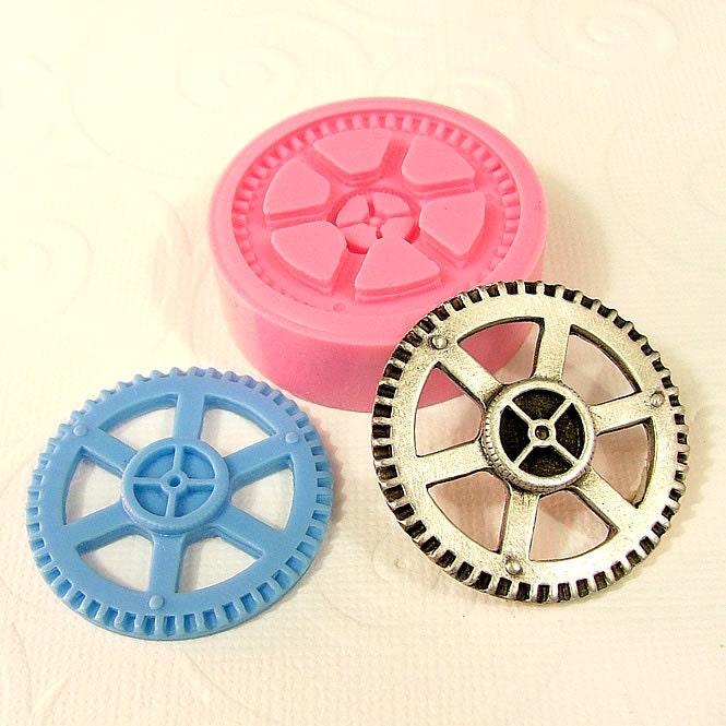 Steampunk Gear Cabochon Flexible Silicone Mold/Mould Large (32mm) for Crafts, Jewelry, Scrapbooking, (resin, pmc, polymer clay) (254)