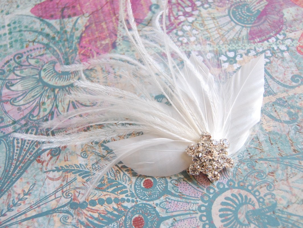 Grecian Goddess Feather Fascinator : F023 made to order, white, champagne, black
