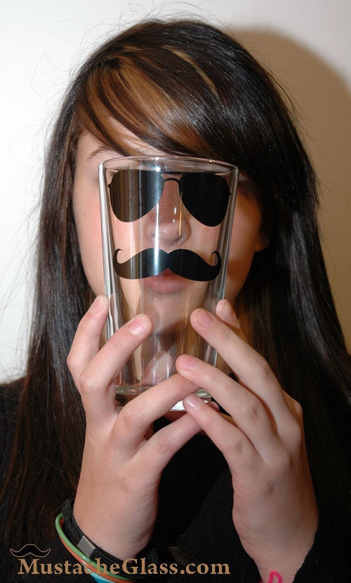 Incognito Mustache and Glasses  Drinking Glass Set - Fun Glassware Bar Ware 4 Piece Pint Size  Set - MustacheGlass