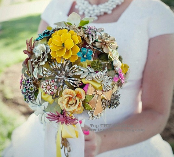 Vintage Brooch Bouquet - CUSTOM Made to Order Extra LARGE Bouquet