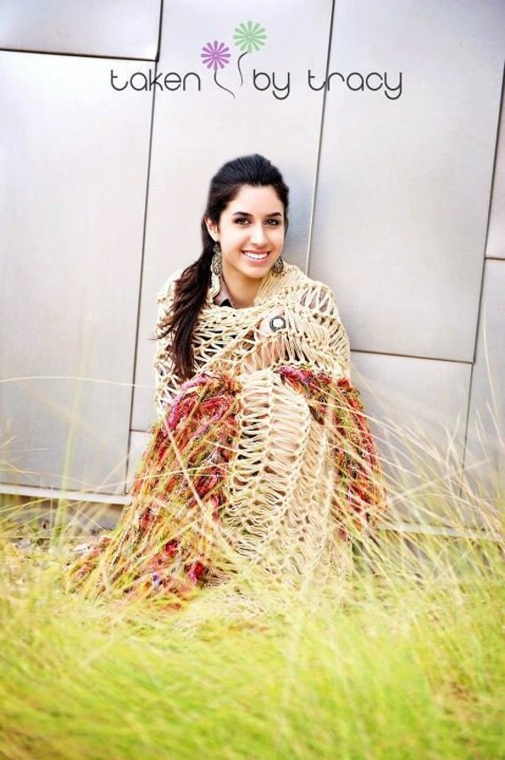 Native American Southwest Blanket Afghan Throw Can Wrap Around Shoulders Like Tribal Desert Poncho