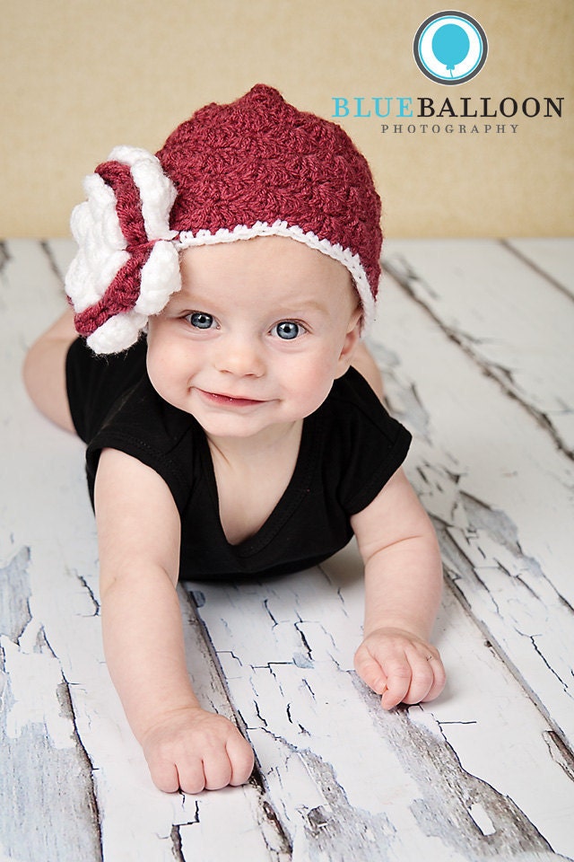Custom Newb-6 months Crochet hat with flower