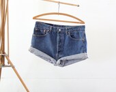 1980s Levis Cut Offs / Vintage Jean Shorts / Waist 34
