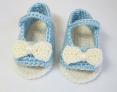 Crocheted Open Toe Mary Jane Infant Shoes in Light Blue with Cream Sole and Bow, 6M - 9M
