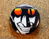 Alucard Hellsing Vampire Pin-back Button or Magnet