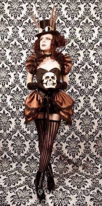 PLUS SIZE Steampunk Diva  BURLESQUE  Bustle Skirt  ansd Shrug Set goth Steampunk - GothicBurlesque