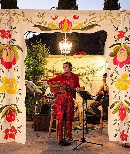 Scandinavian-inspired curtain for stage