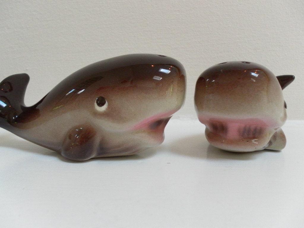 Vintage Cute  Kitschy Nautical Dark Grey Whale Ceramic  Salt and Pepper Shakers