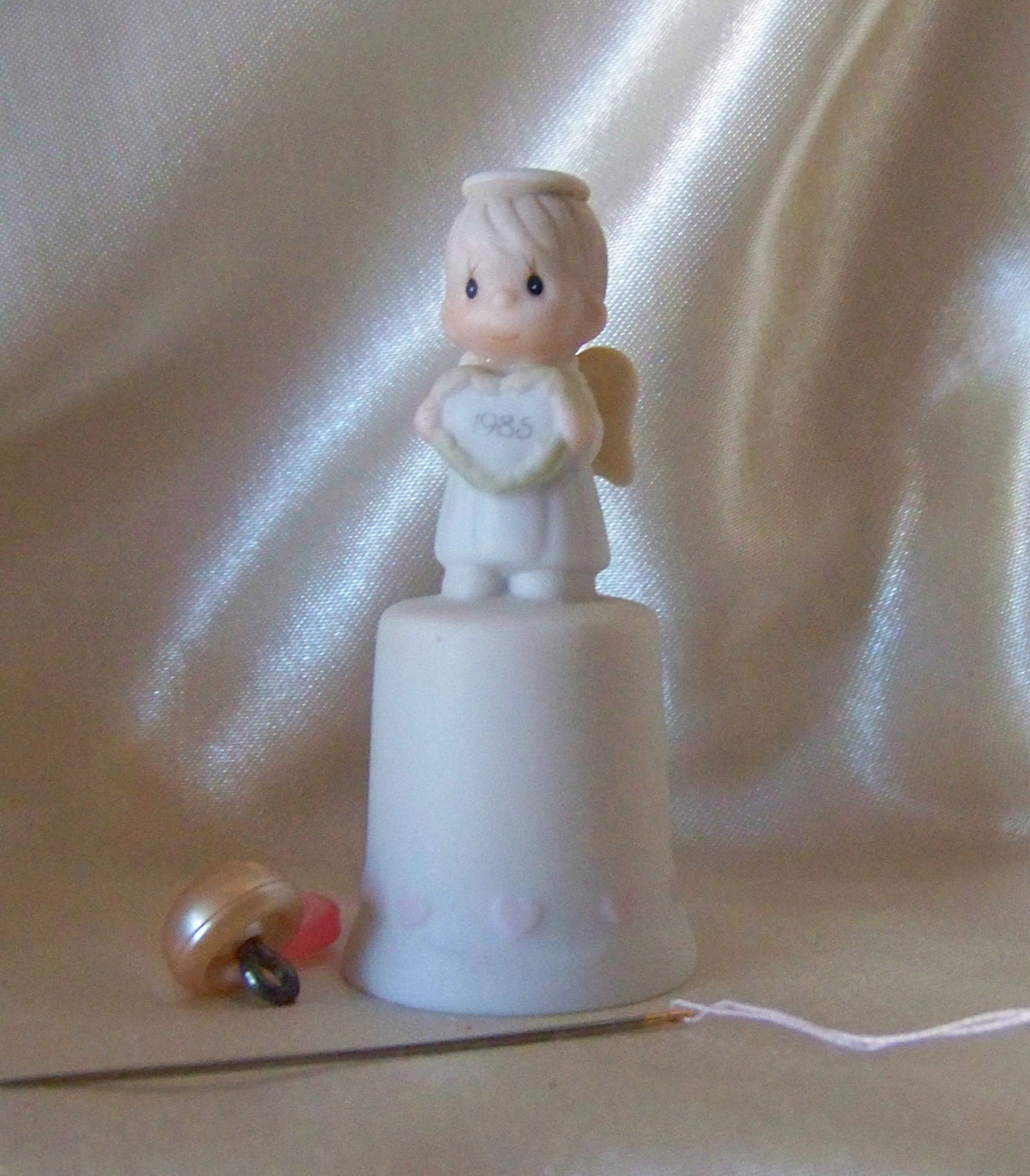 Vintage Precious Moments Thimble