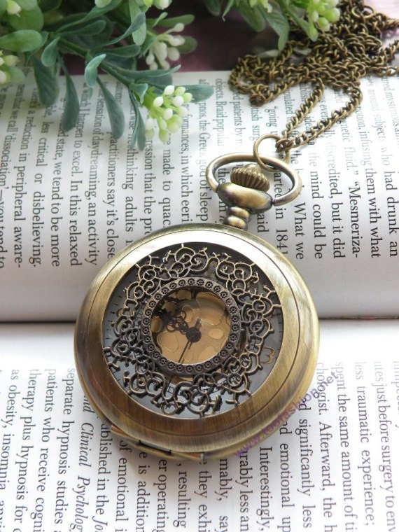Retro copper round hollow carved leaf pocket watch with gold dial necklace pendant jewelry vintage style w3