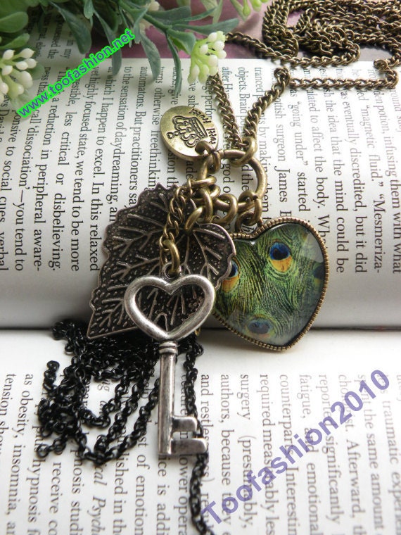 Retro copper heart shaped with peacock glass like malachite silver key and leaf necklace pendant jewelry vintage style