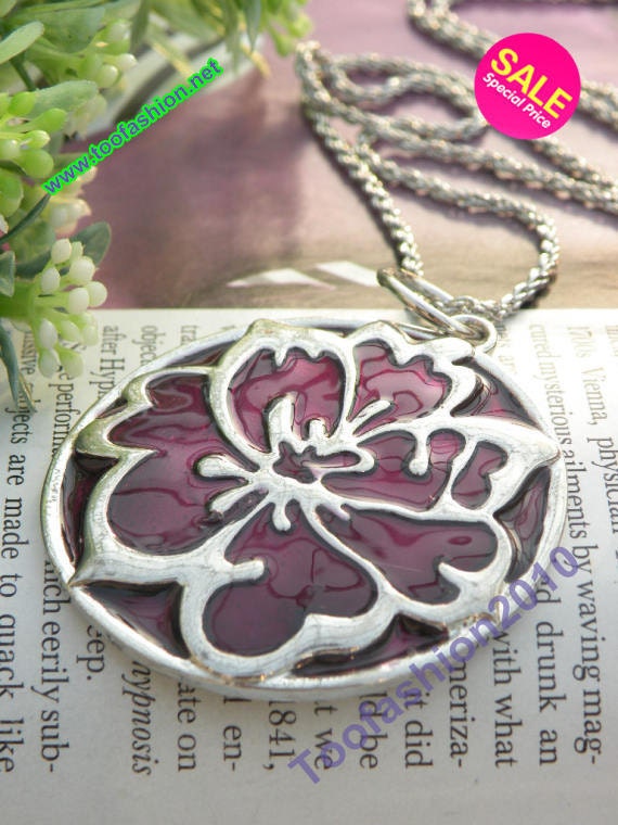 Pretty retro silver rose flower necklace pendant jewelry vintage style