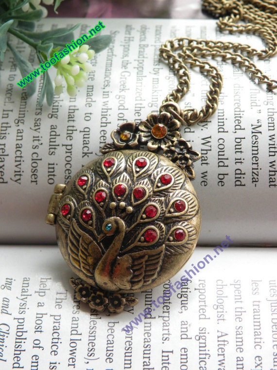 SALE Pretty retro copper can open locket peacock with red feather necklace pendant vintage style