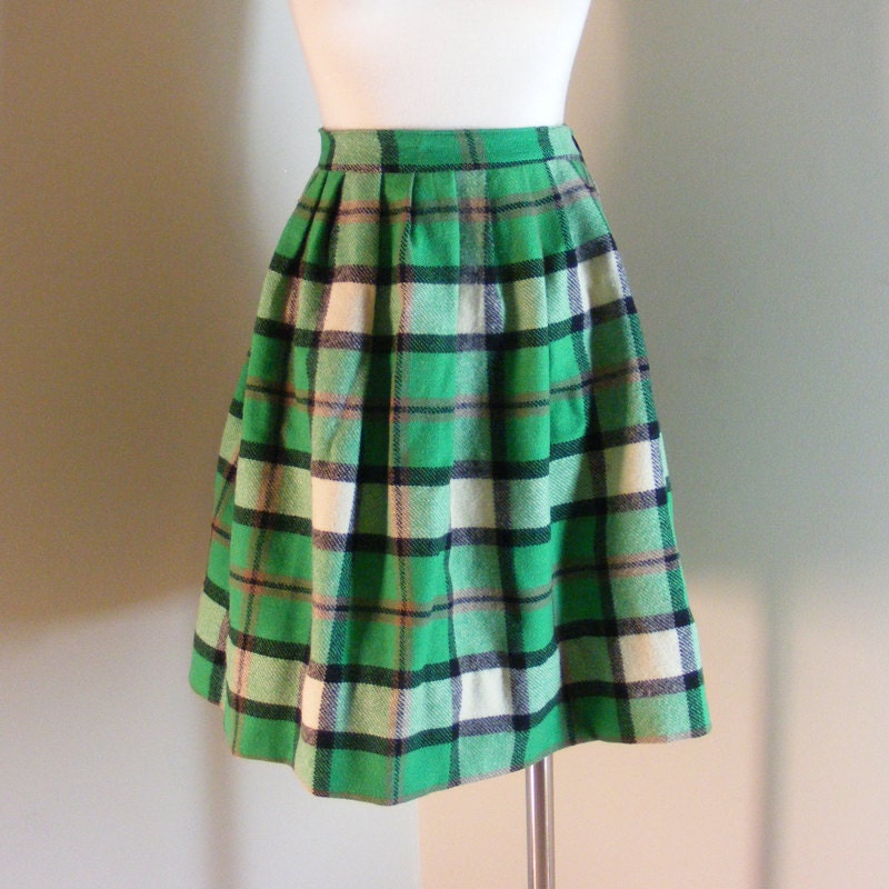 Green Plaid Pleated Skirt 106