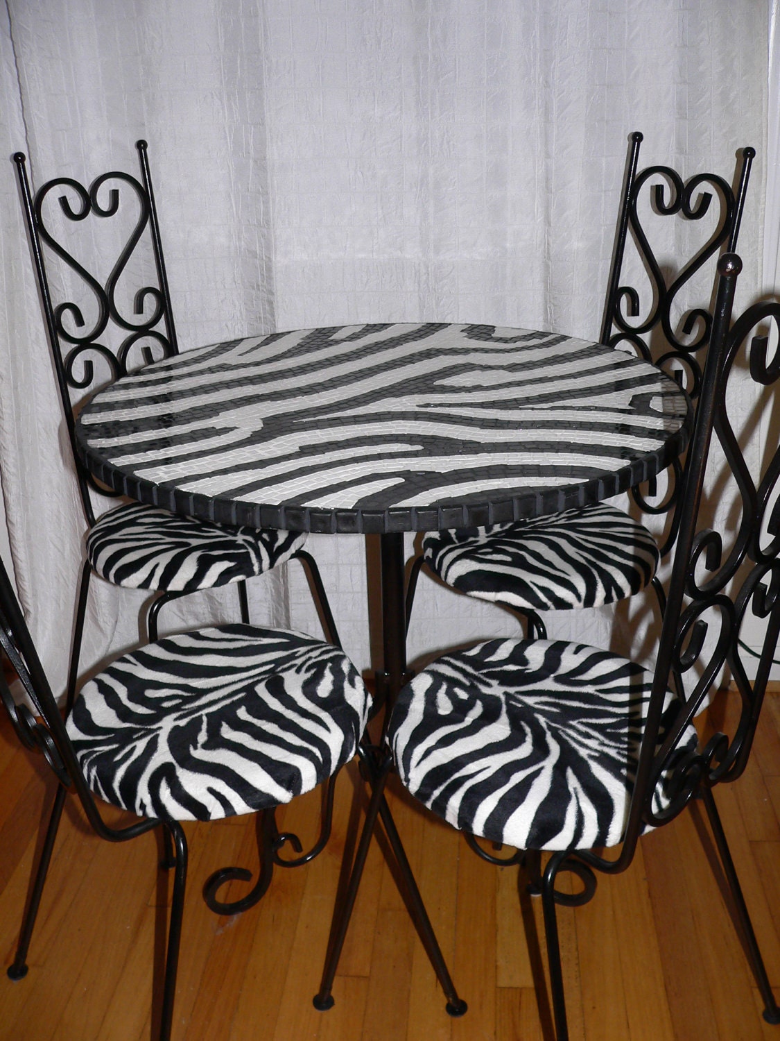 Zebra themed Bistro set with Zebra mosaic