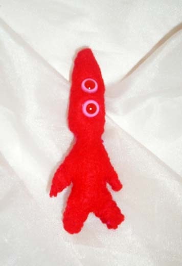 Pinny The Amigurumi Red Alien Pin Brooch FREE SHIPPING