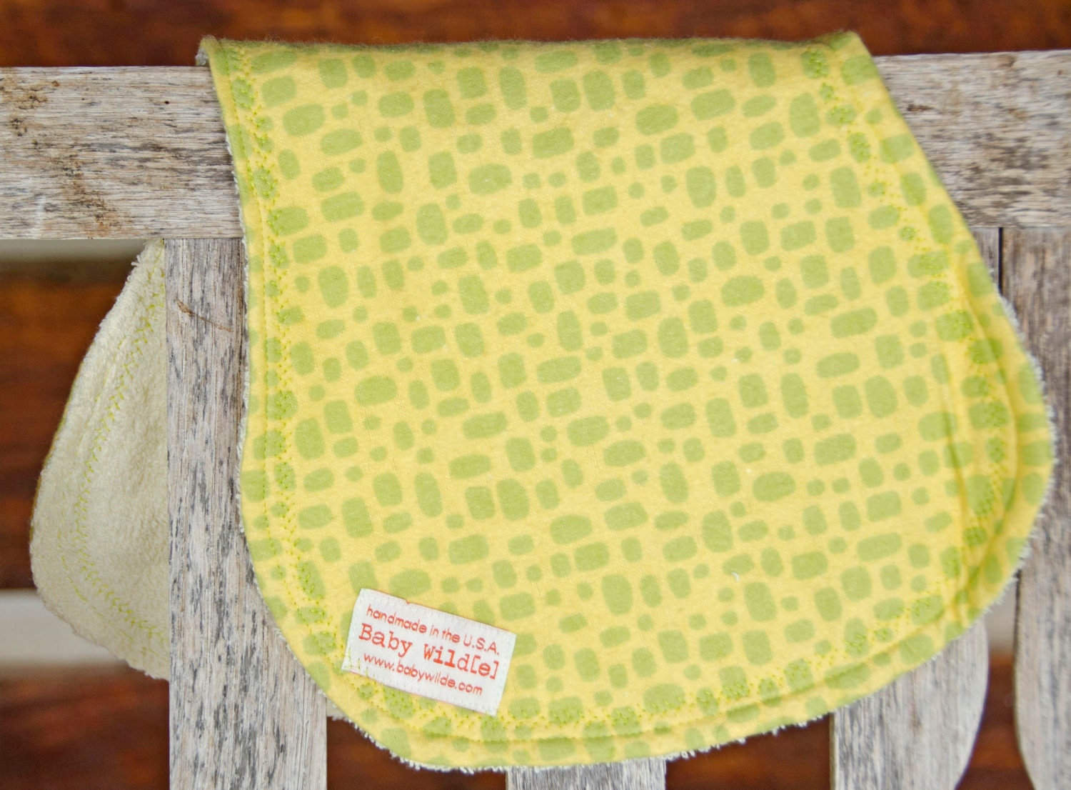 Burp Cloth Contour Burp Rag Terry Cloth and Flannel Yellow Green Giraffe Blocks - Wild n Wooly