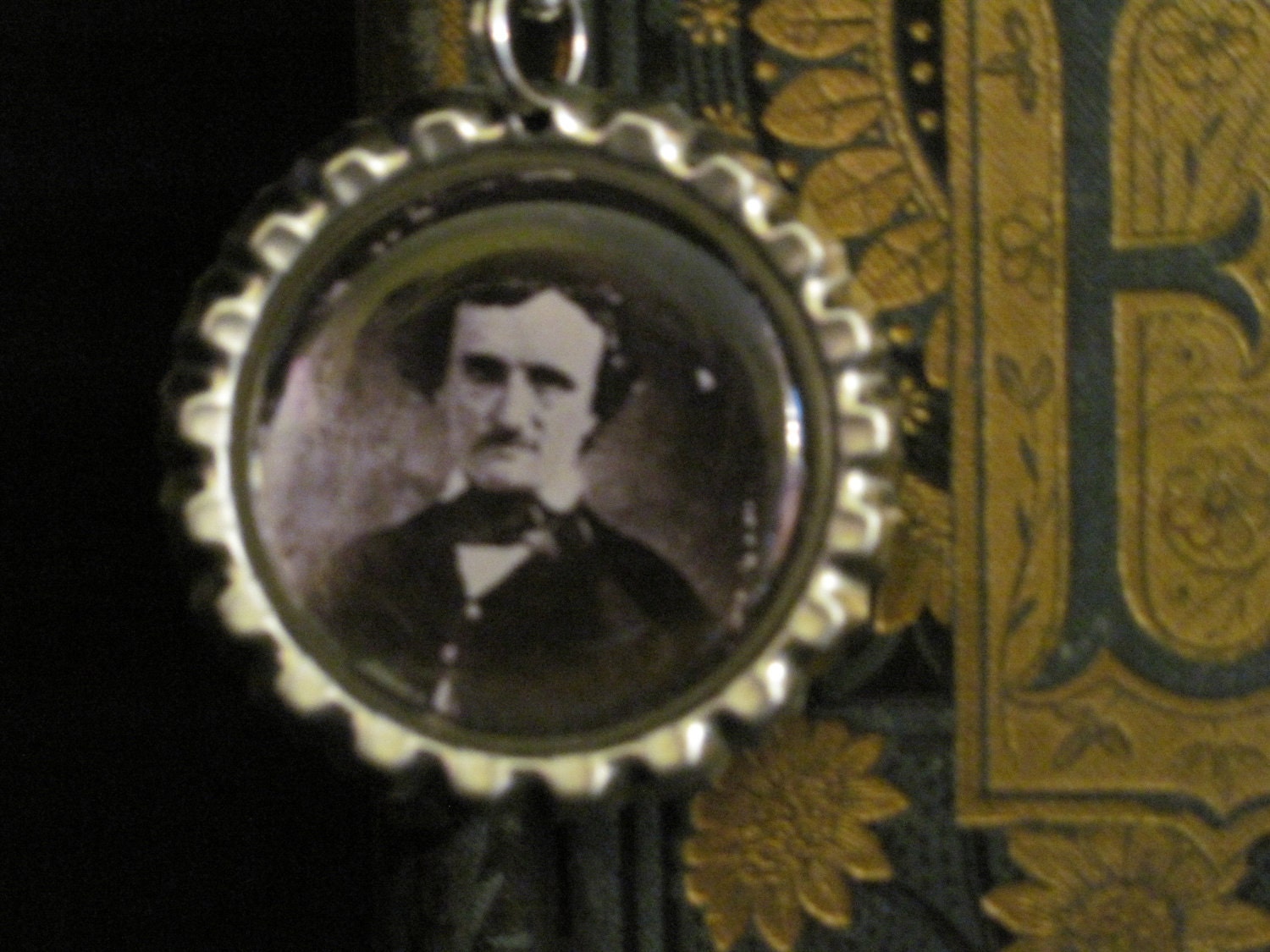 Edgar Allan Poe Portrait Bottle Cap Necklace or Key Chain (EAP 103)