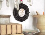 Small round black frame small frame round frame picture frame f24