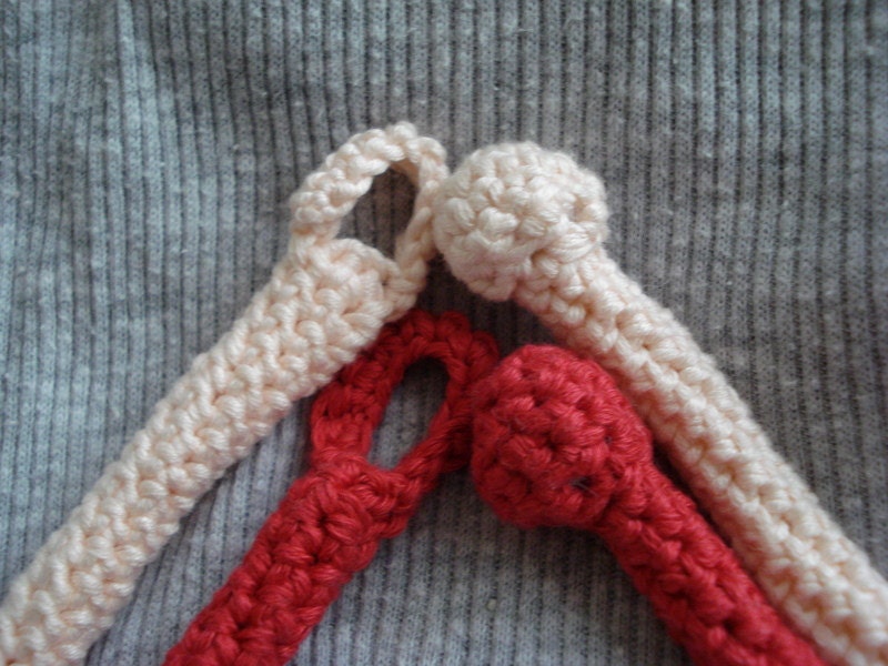Crochet tube necklace - Going tribal