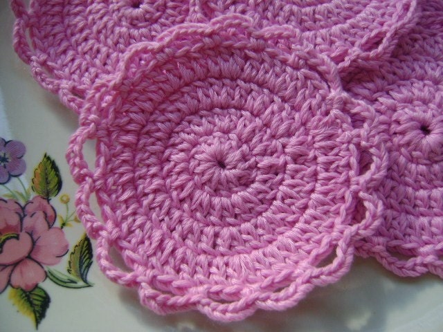 BAMBOO   ROUND FACIAL SCRUBBiES...