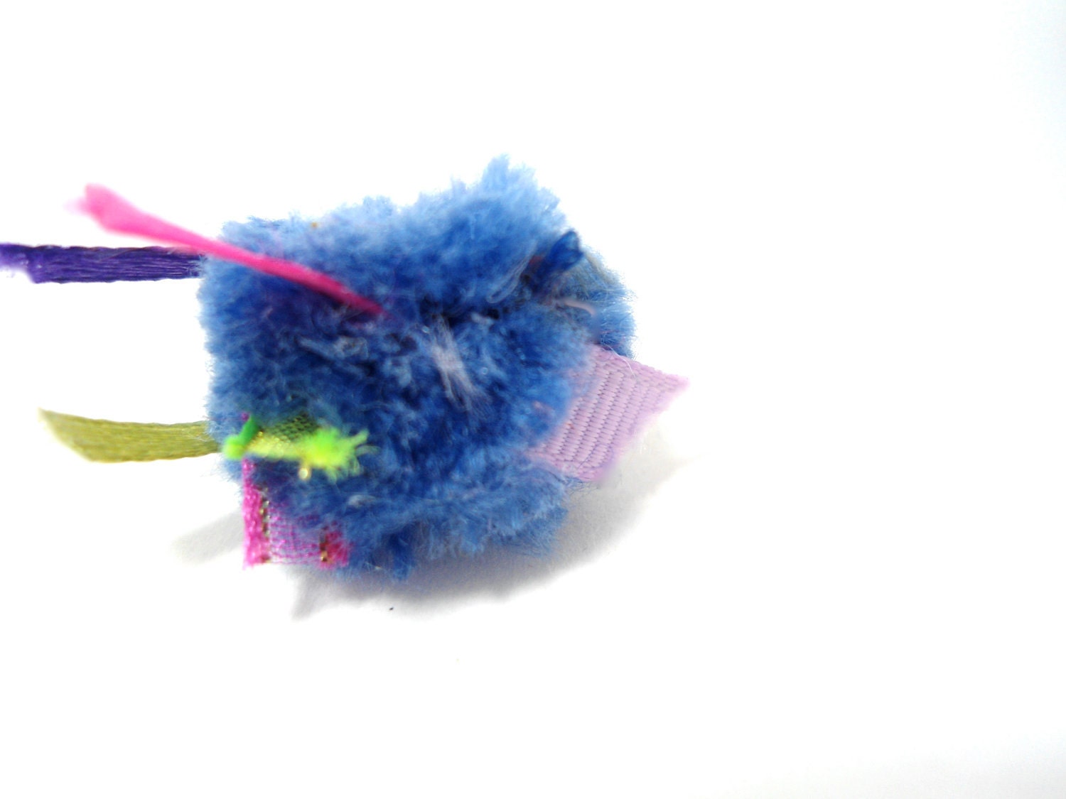 fiber art- fancy teener pompon ring- fiber jeelry- woman accessory- AJ0077