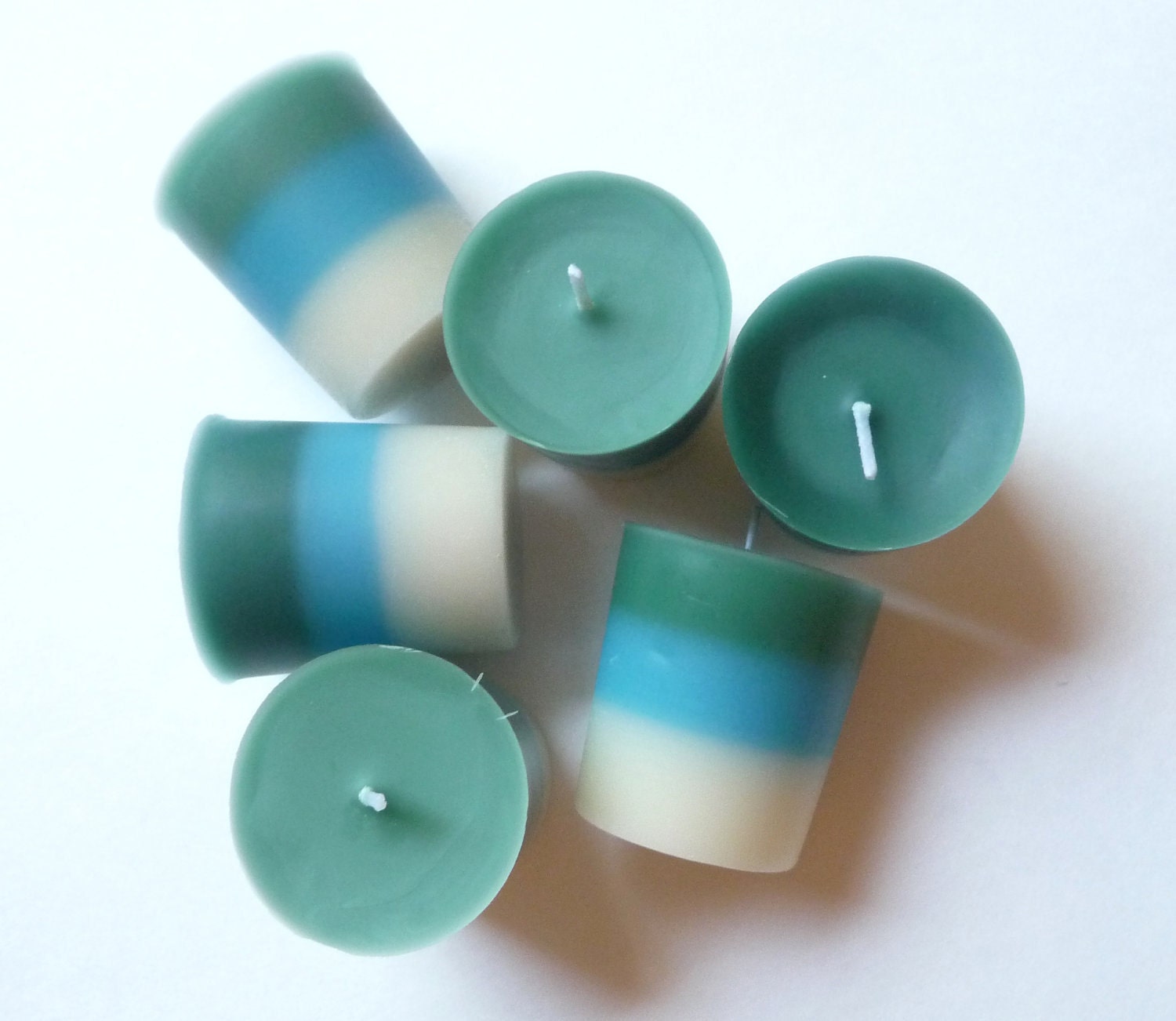 Set of 6 Forsaken Gardenia Layered Votive Candles