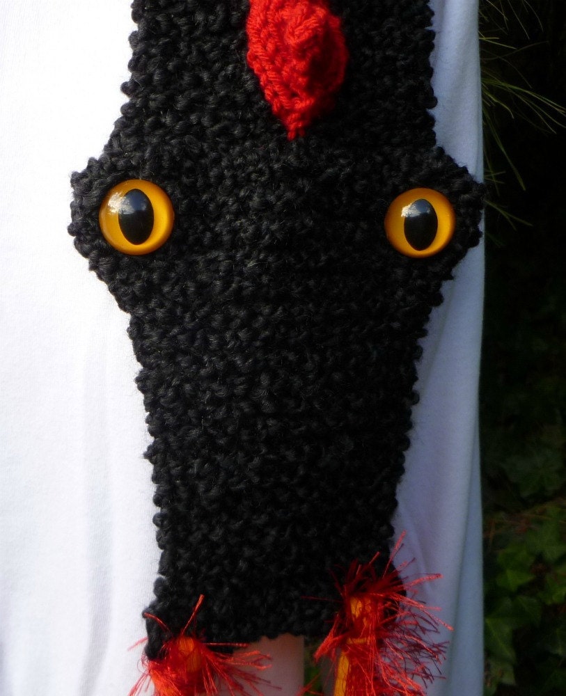 Knit Dragon Scarf - Black with Red Spikes