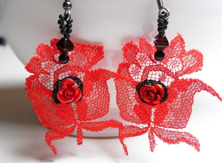 Dangling Lace Red Rose Earrings in Black and Red