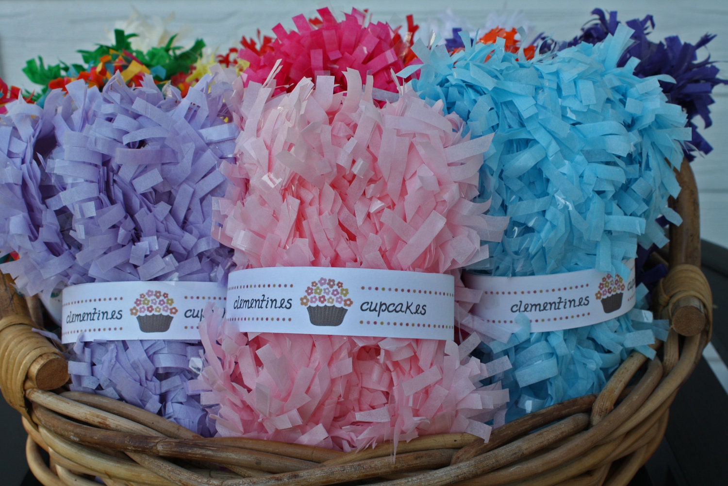 Tissue Paper Fringe Garland Lt. Pink 4 Yards