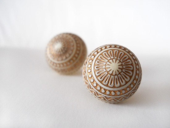 Vintage Mosaic Earrings in Gold & Ivory