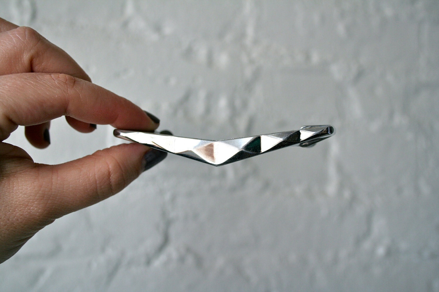 set of 8 vintage chrome plated faceted drawer pulls