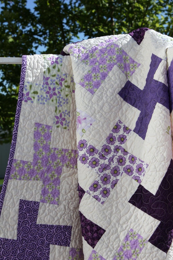 Baby Girl Quilt - Pretty Purple Whirlygigs