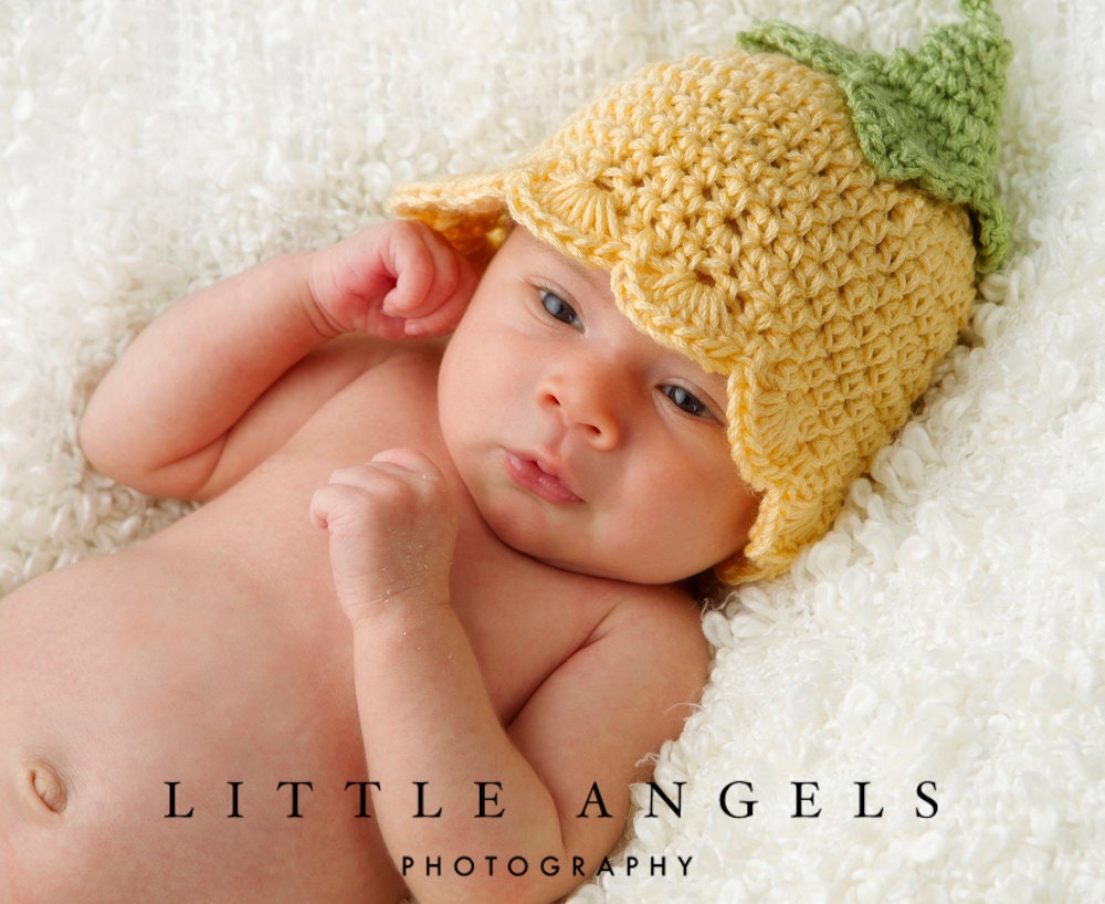 Buttercup Flower Cloche Hat Crochet Pattern (492)