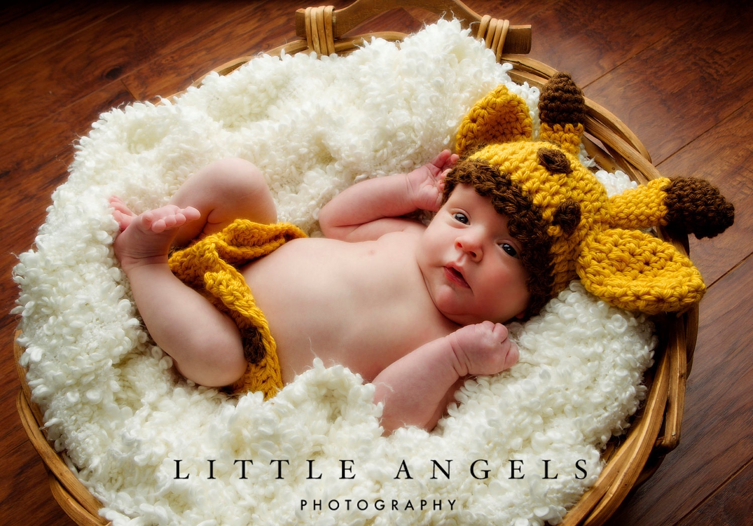 Giant Giraffe Beanie Hat and Diaper Cover Crochet Pattern -- Photography Prop (552)