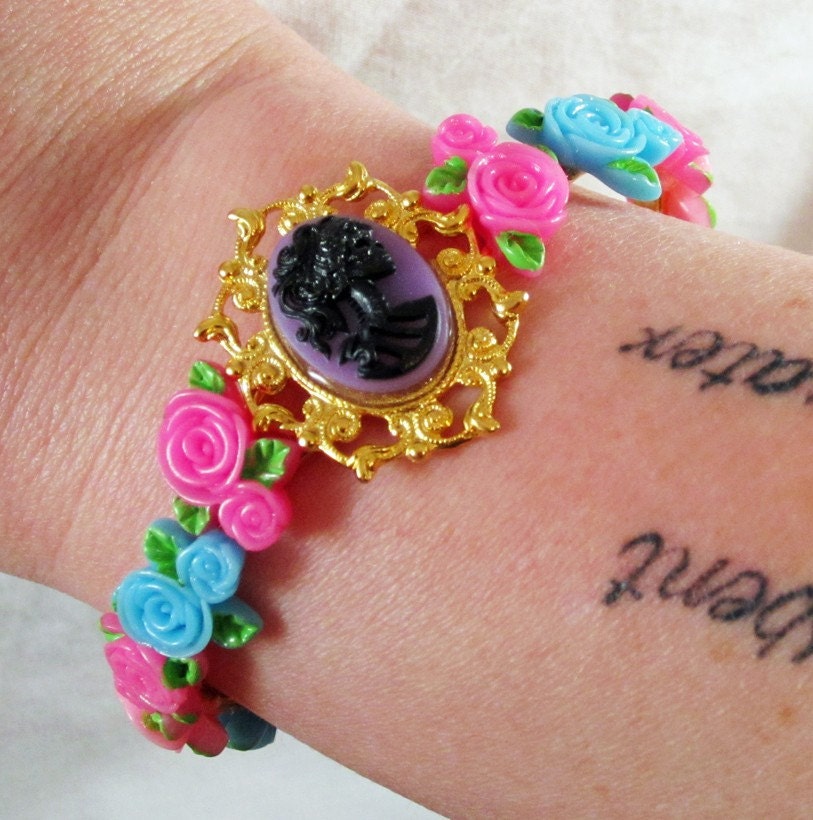 Gothic Lolita Gold-Plated Purple Cameo Bracelet with Colorful Flower Accents