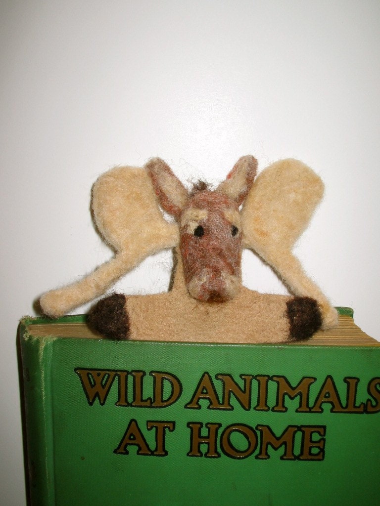 Moose bookmark needle felted on felt