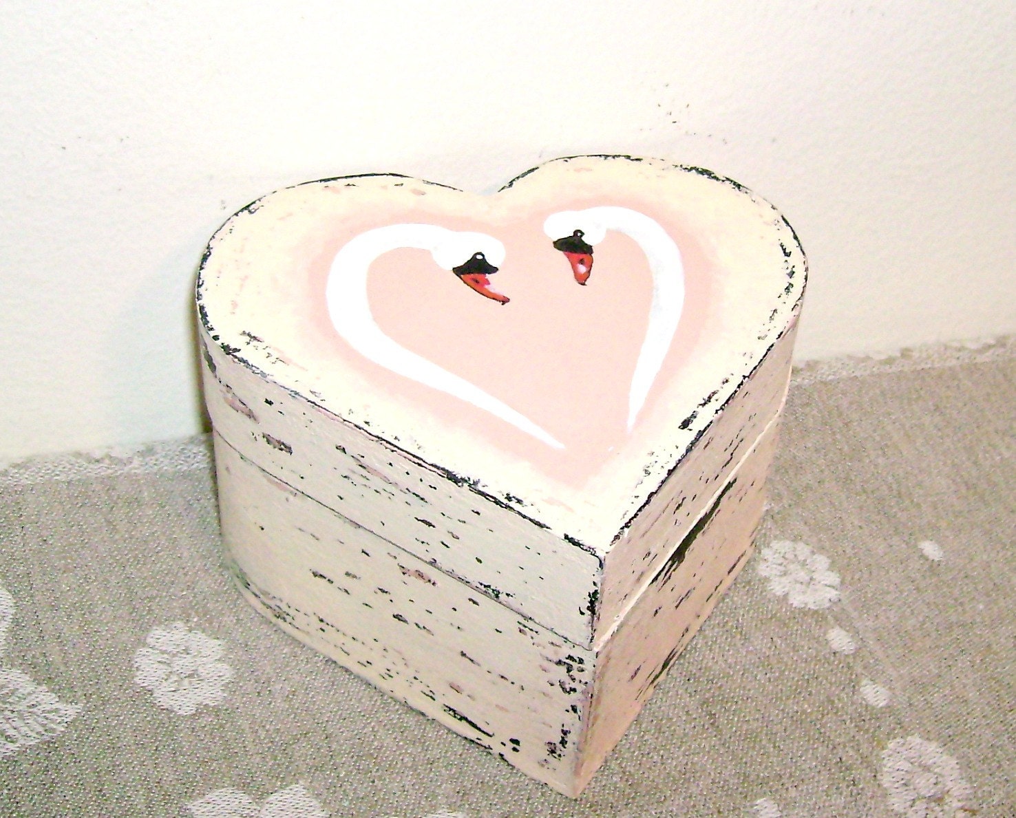 Swan love, Jewelry box Ring Box, Shabby Chic, Old fashioned, Rustic, Heart Box