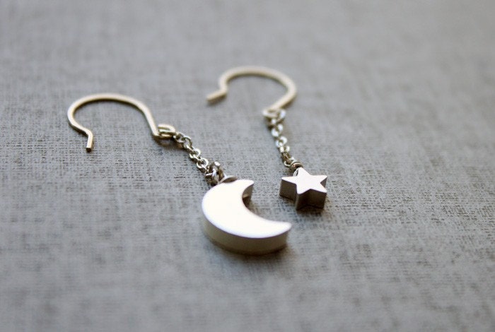 simple Crescent and Star Necklace - S2032-1