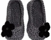 Gray & Black Women's house shoes