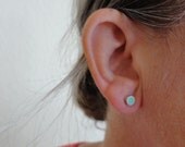 Seafoam Dot Post