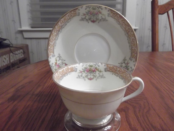 Noritake cup and saucer made in occupied Japan circa 1945-1952-  39