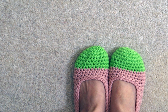 Crochet Slippers for Women in Apple Green and Dusty Pink