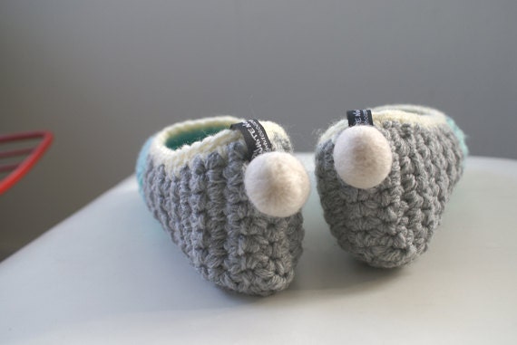 Crochet House Slippers with Felt Pom Pom, Mint Grey