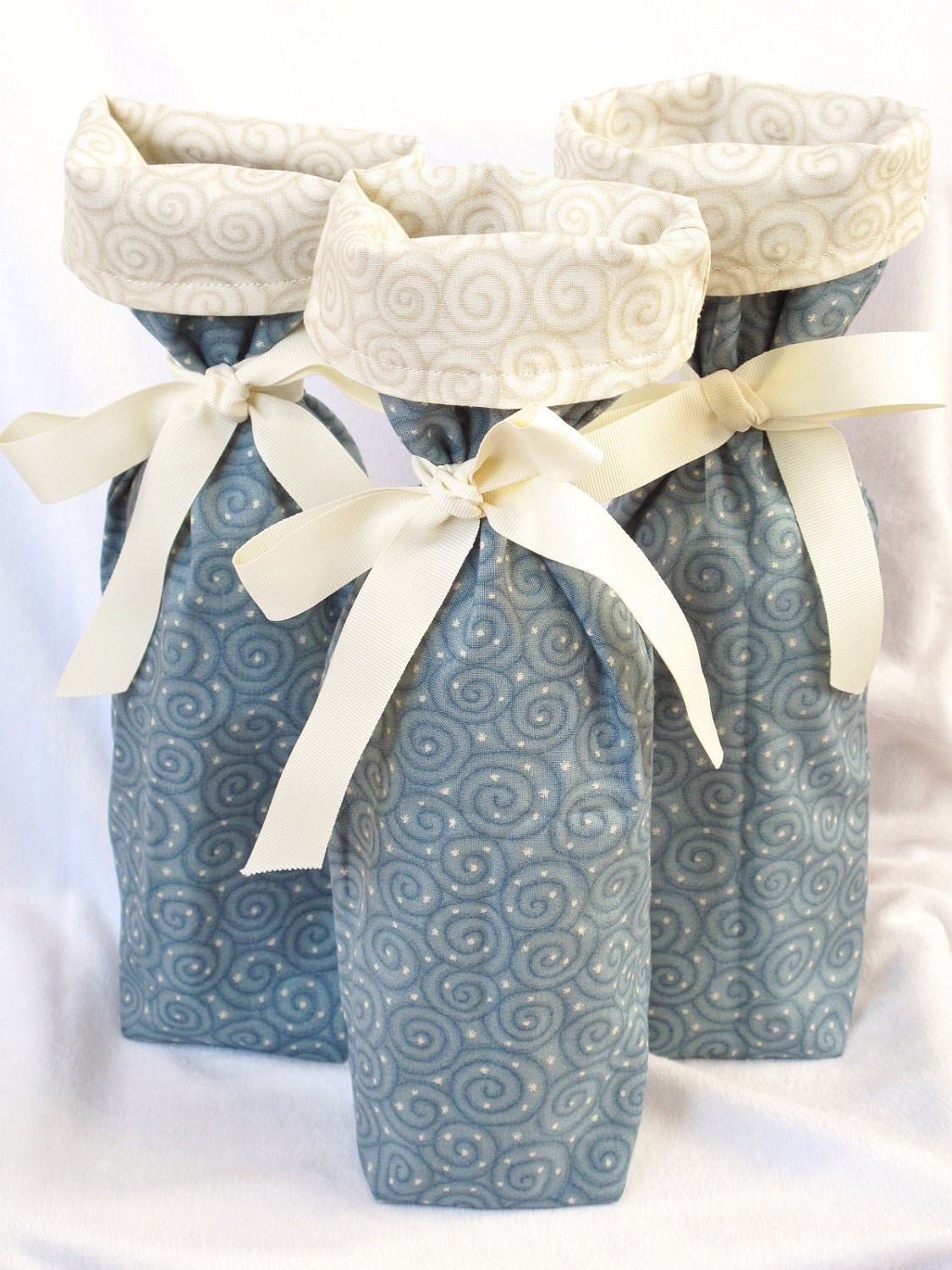 Wine Gift Bag - Blue and White Swirls